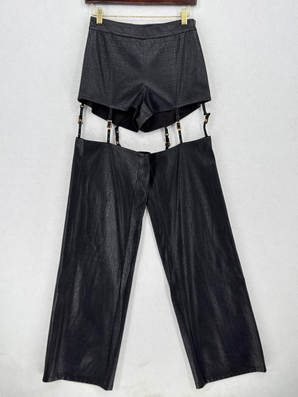 Kris Marán Black Croco Faux Leather Reptile Embossed Transformable Pants Sz S